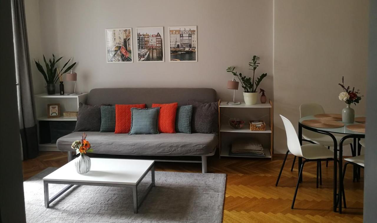 Centrum11 Pětikostelí Exteriér fotografie